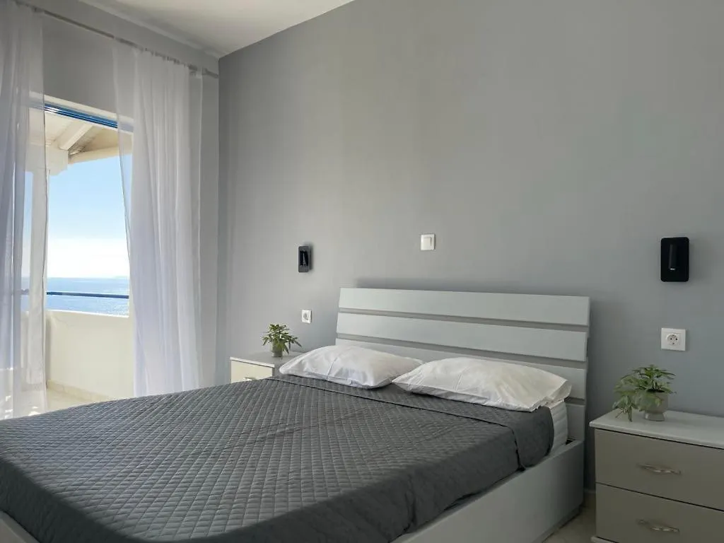 Frida Guesthouse Himare Affittacamere